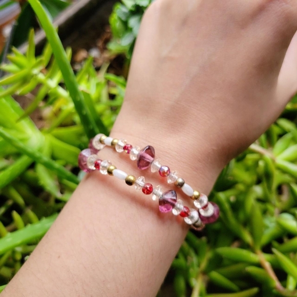 Vintage Jewelry - Vintage Beaded Bracelet